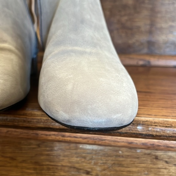 Cíclico Bootie Tortora  Suede size 39 1/2 as is - Picture 14 of 16